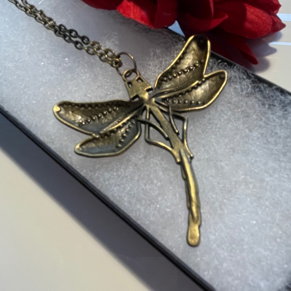 🦋NIB 🌸3/$25 Dragonfly Pendant + chain | 20" - Picture 5 of 13